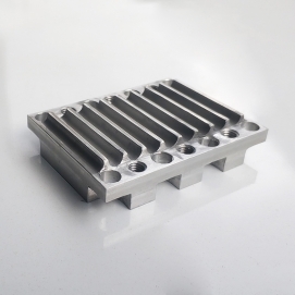 銑床（chuáng）加工（gōng）