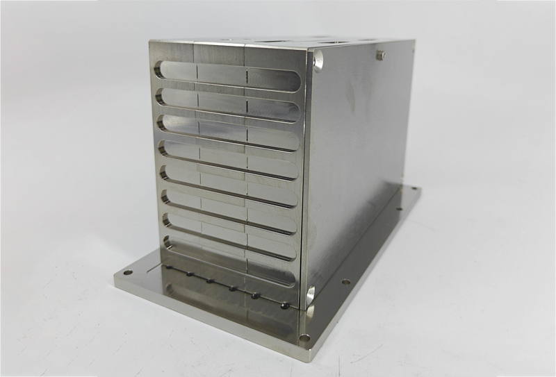 控製（zhì）器零件（jiàn）加工